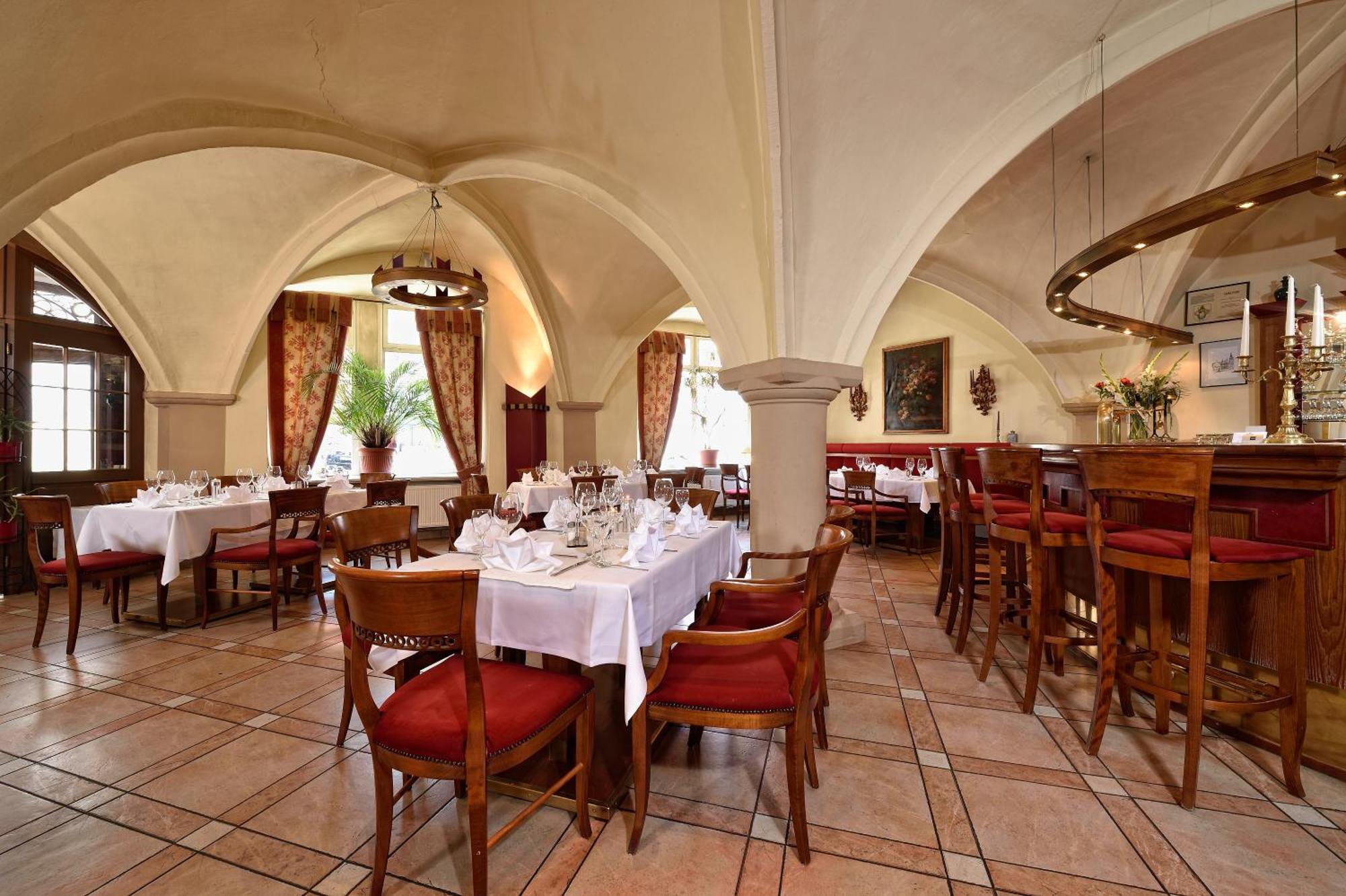 Hotel Graf von Mansfeld Lutherstadt Eisleben Buitenkant foto