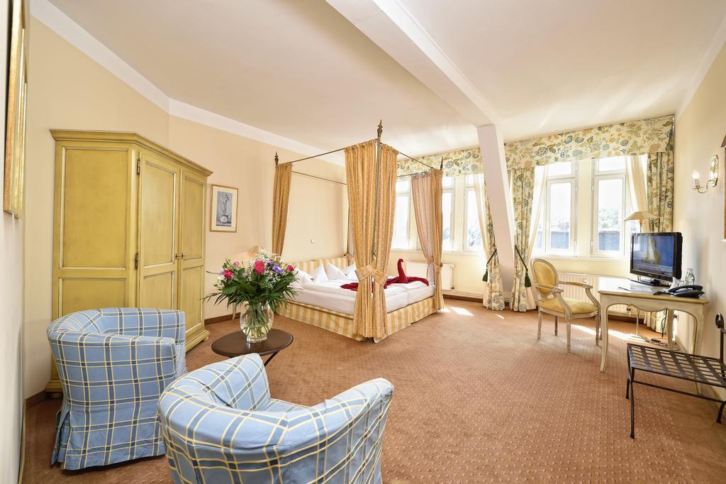 Hotel Graf von Mansfeld Lutherstadt Eisleben Buitenkant foto